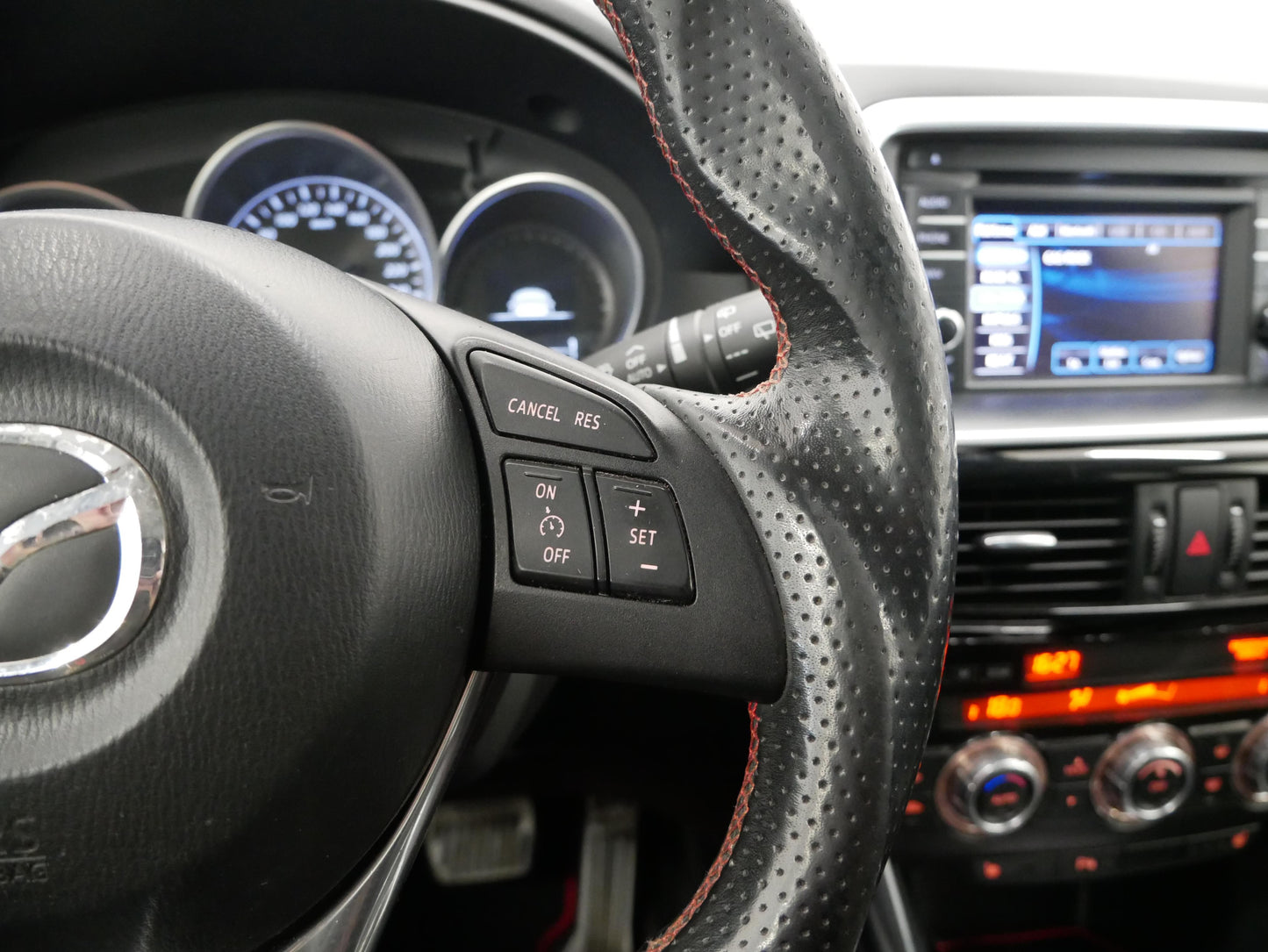 Mazda CX-5 2.2Skyactiv-D 129kW Revolution