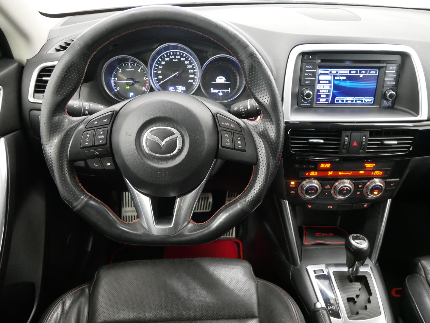 Mazda CX-5 2.2Skyactiv-D 129kW Revolution