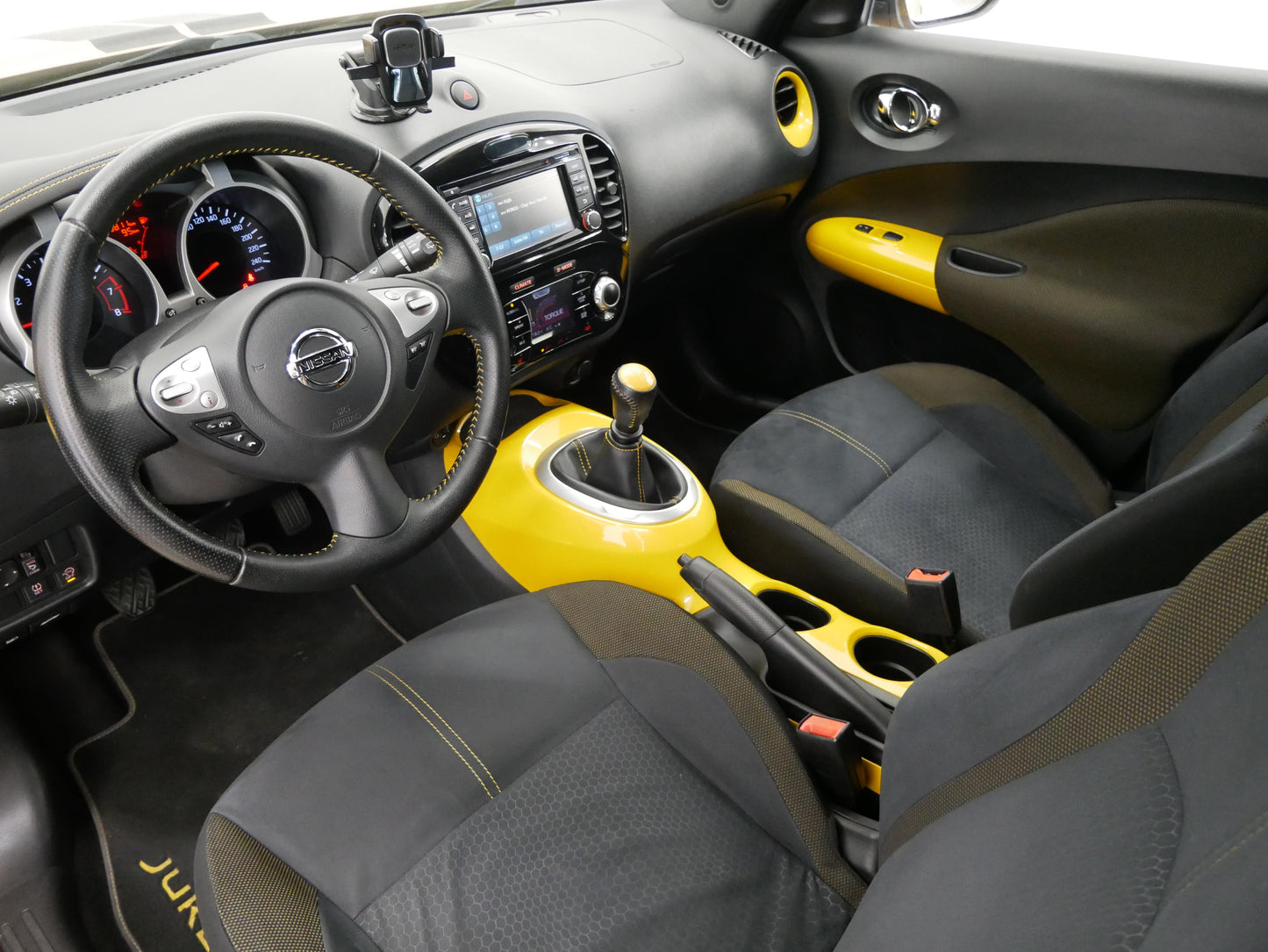 Nissan Juke 1.2 DIG-T 85 kW N-Connecta