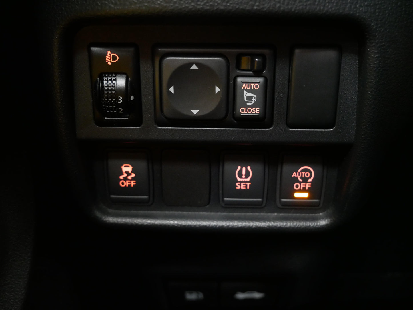 Nissan Juke 1.2 DIG-T 85 kW N-Connecta