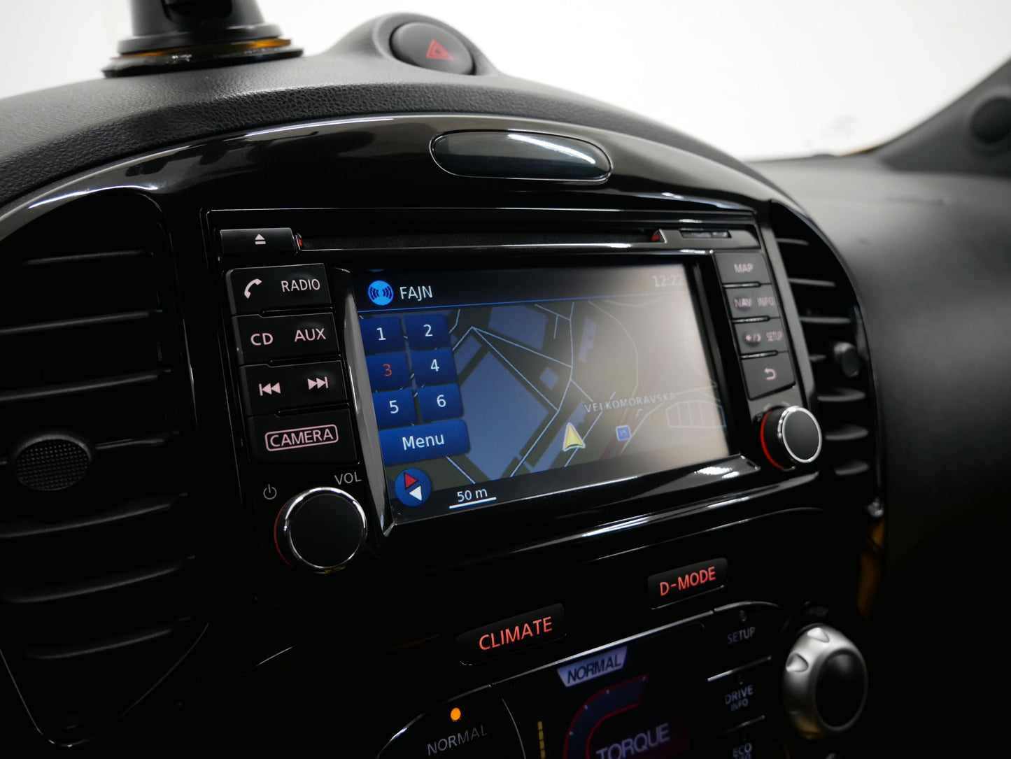 Nissan Juke 1.2 DIG-T 85 kW N-Connecta