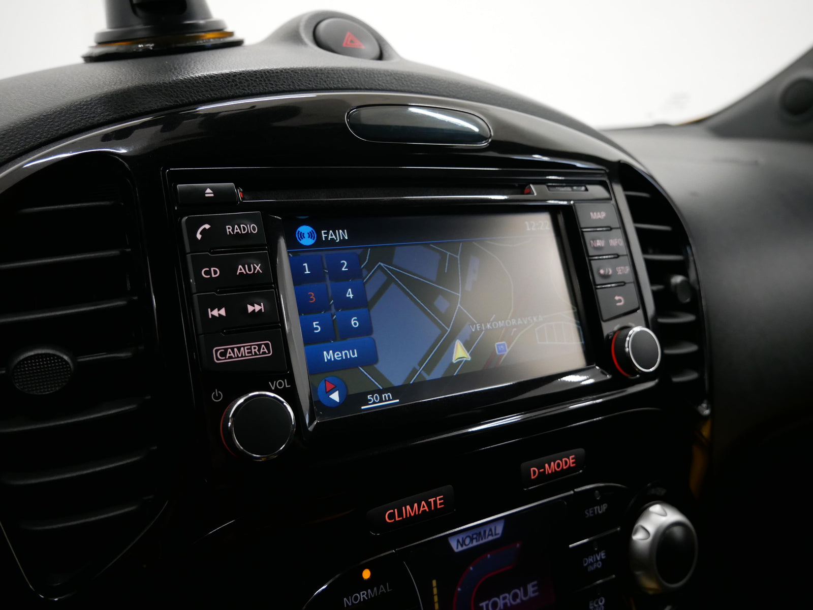 Nissan Juke 1.2 DIG-T 85 kW N-Connecta – foto 17