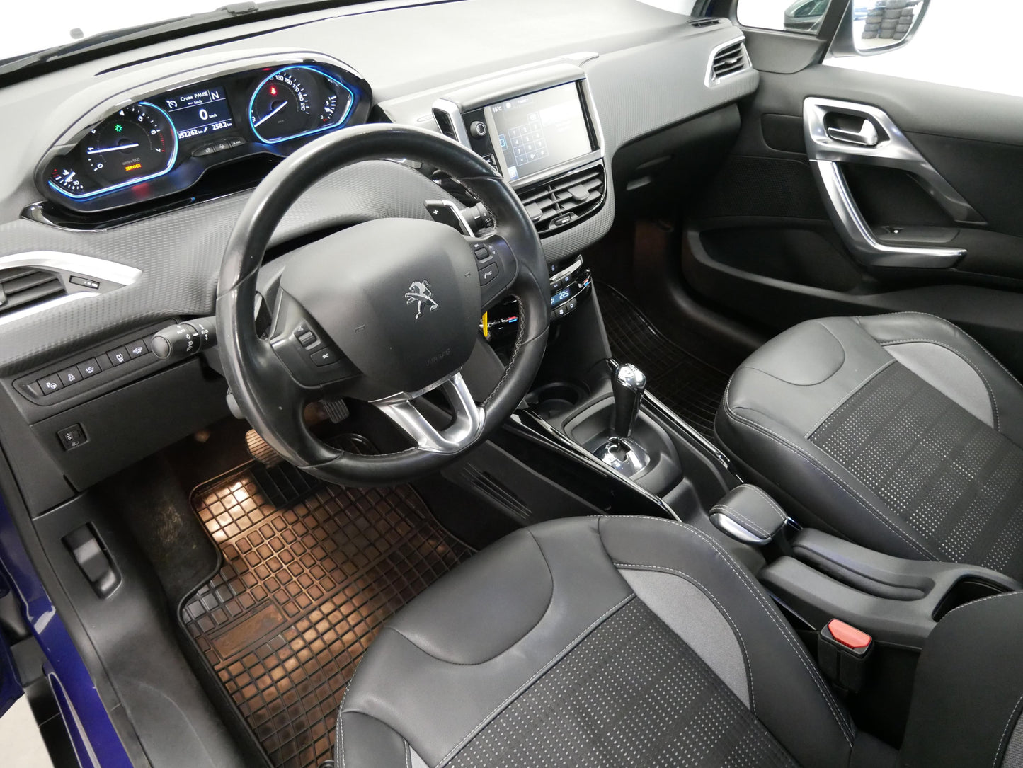 Peugeot 2008 1.2 PureTech 60 kW Allure