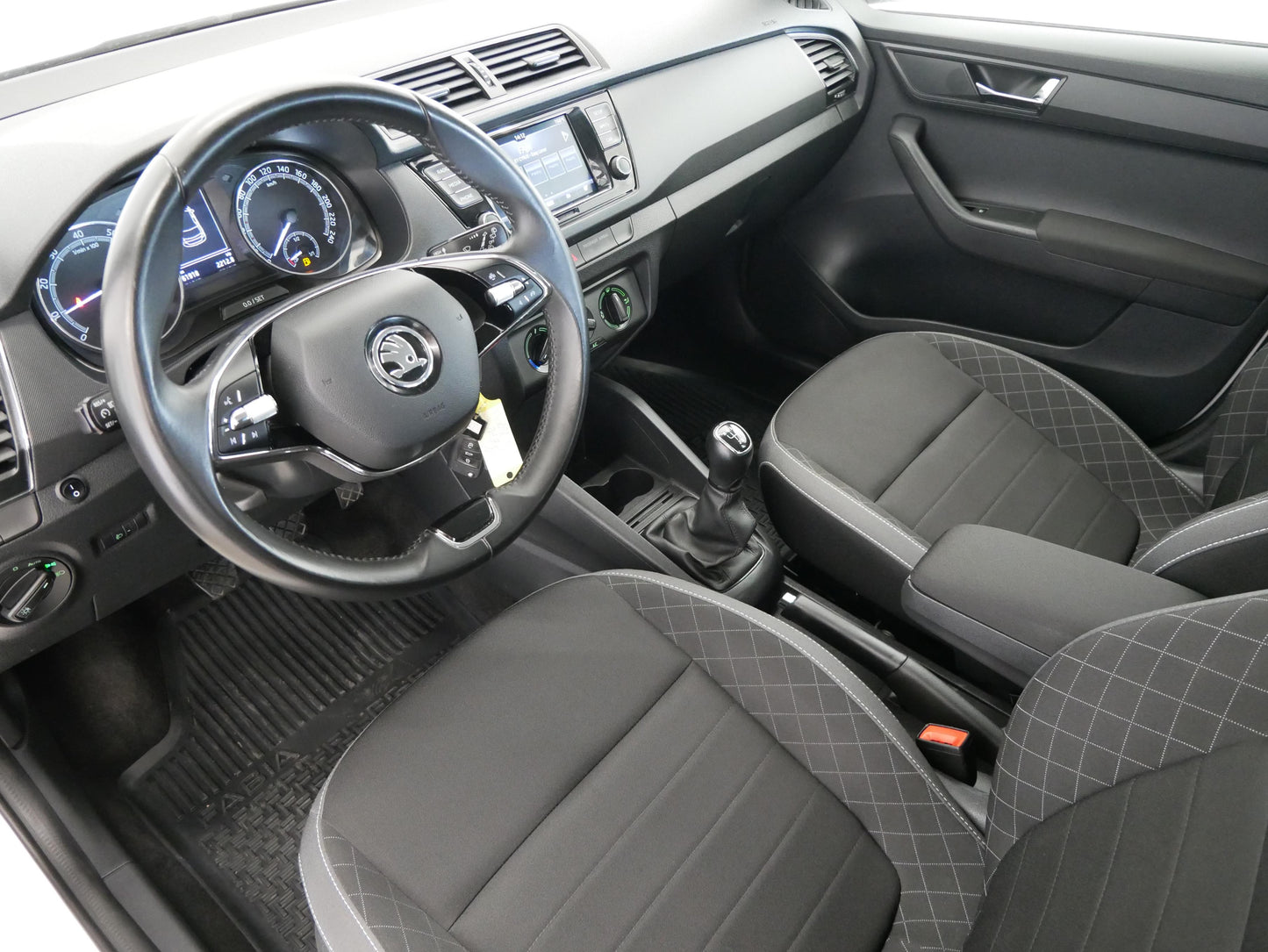 Škoda Fabia 1.0 TSI 70kW Ambition plus