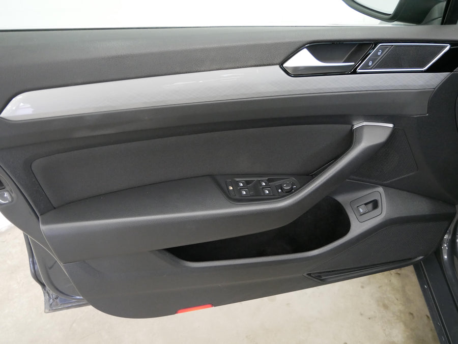 Volkswagen Passat 2.0 TDI 110kW Business – foto 11