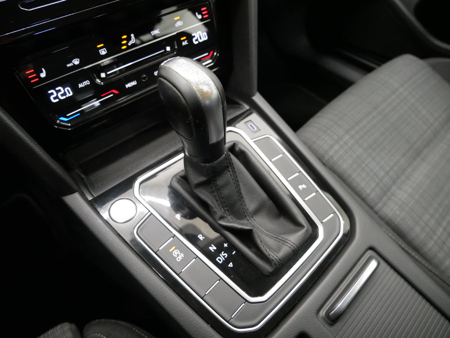 Volkswagen Passat 2.0 TDI 110kW Business – foto 19