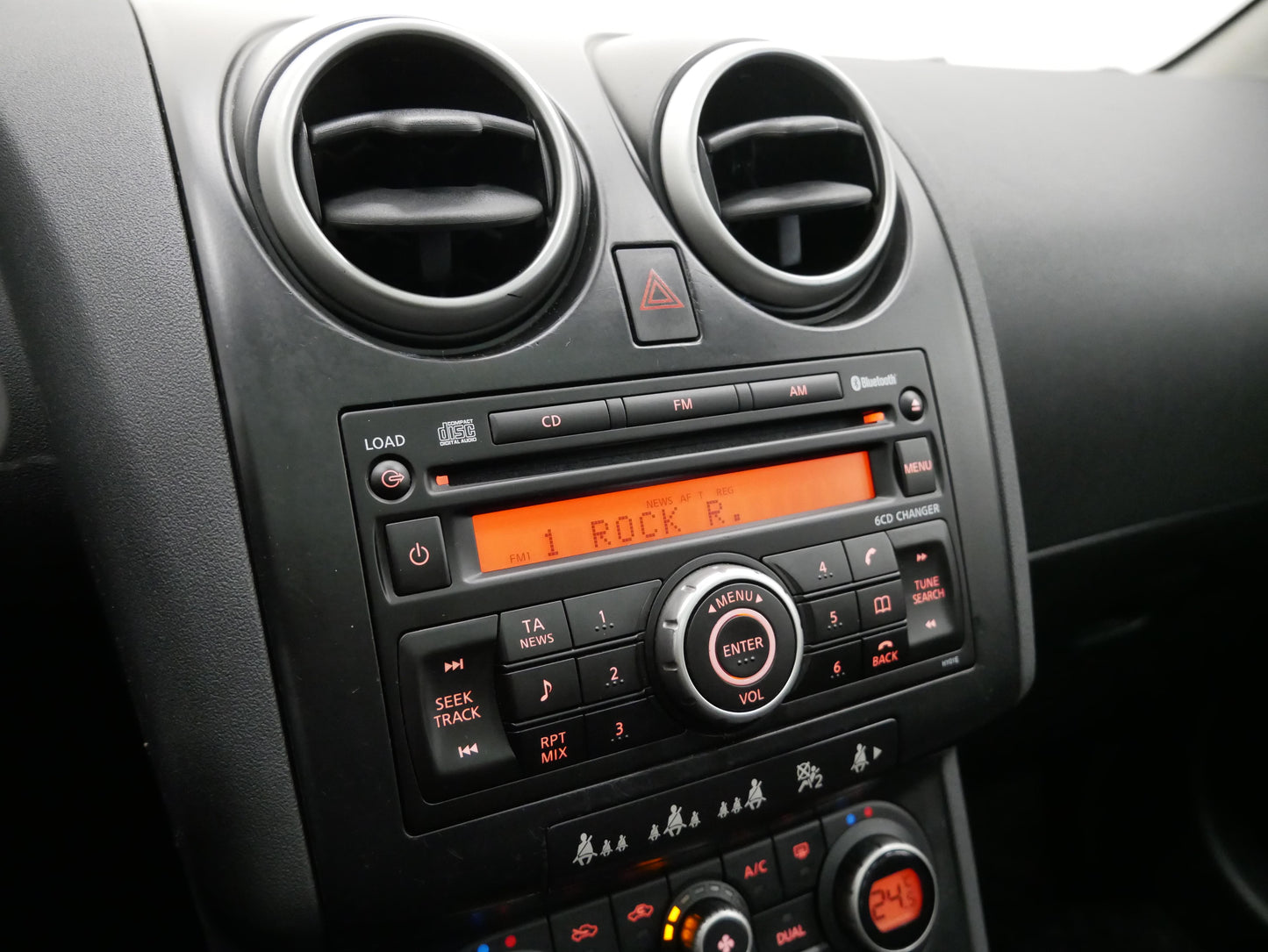 Nissan Qashqai 2.0 i 104 kW Tekna