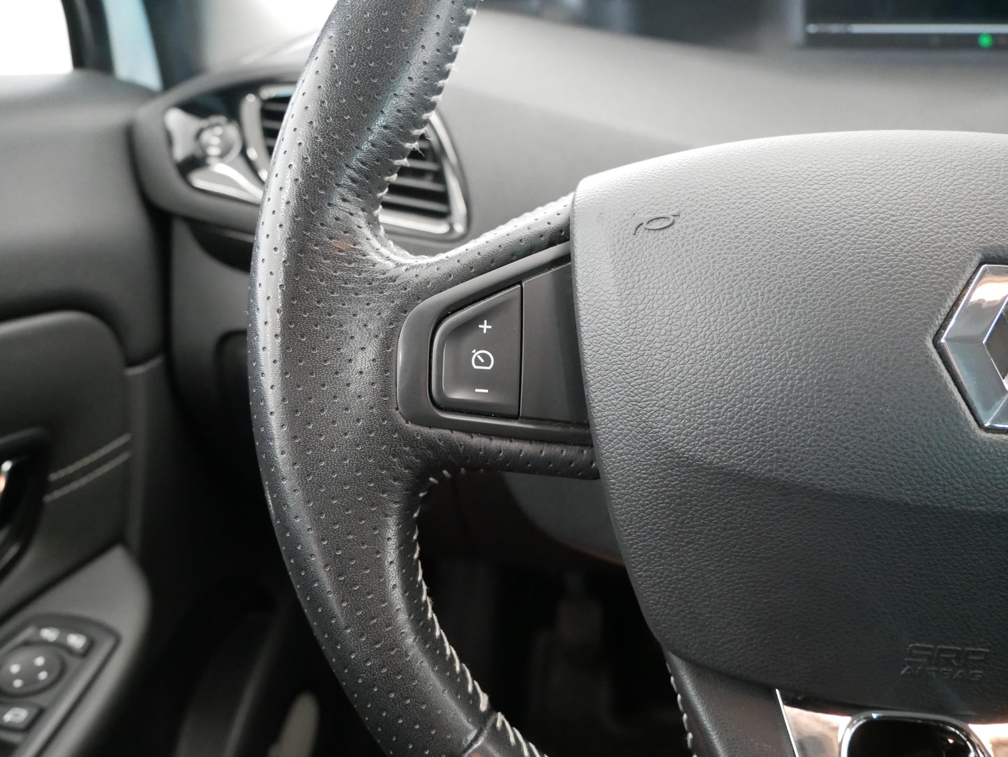 Renault Grand Scénic 1.2 TCe 97 kW Bose