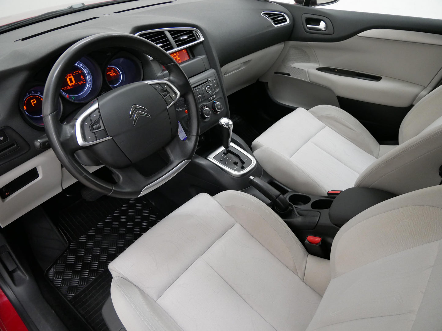 Citroën C4 1.6i 88 kW Tendance