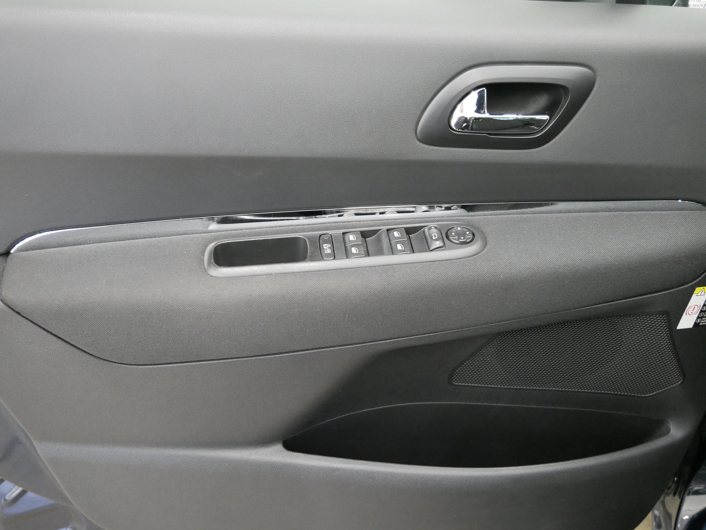 Peugeot 5008 2.0 HDi 110kW Business line