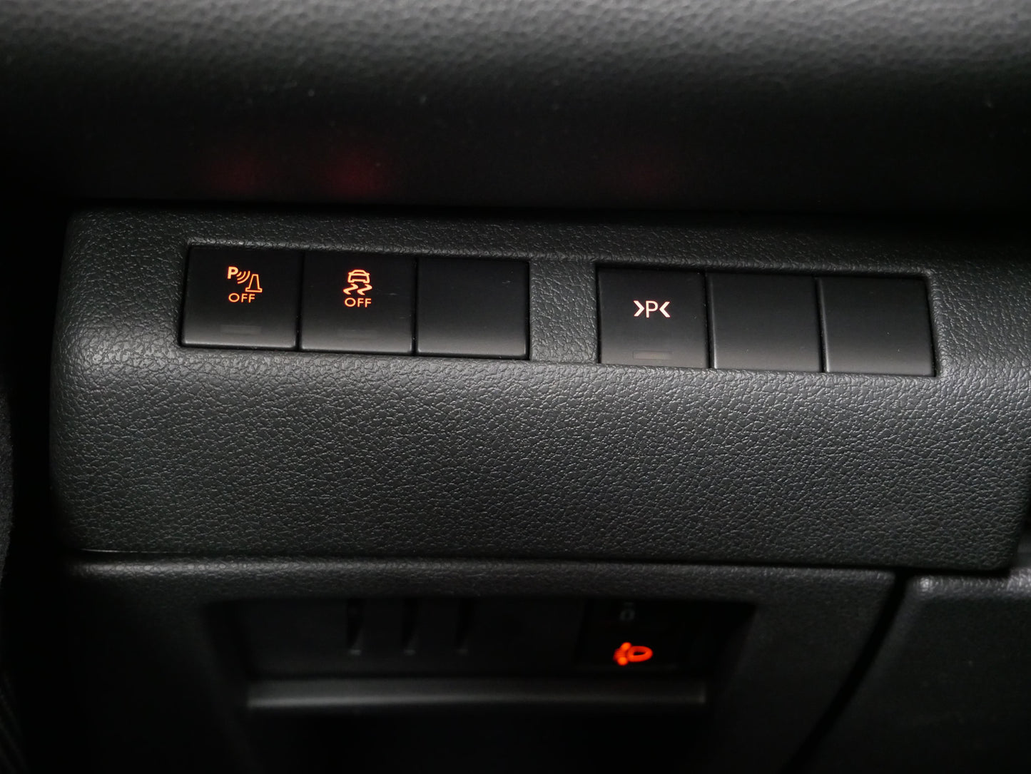 Peugeot 5008 2.0 HDi 110kW Business line