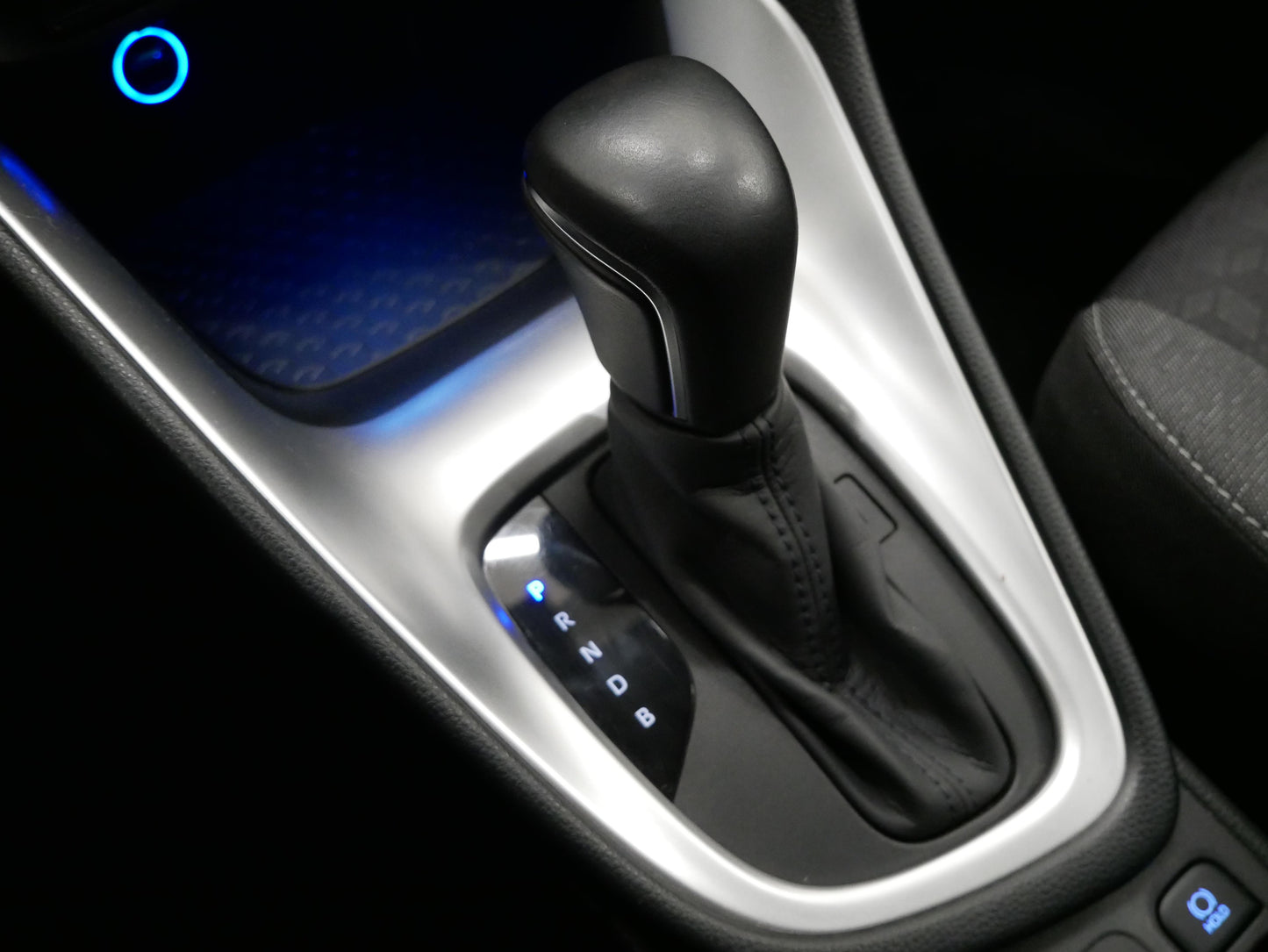 Toyota Yaris 1.5 e-CVT Comfort Tech Style