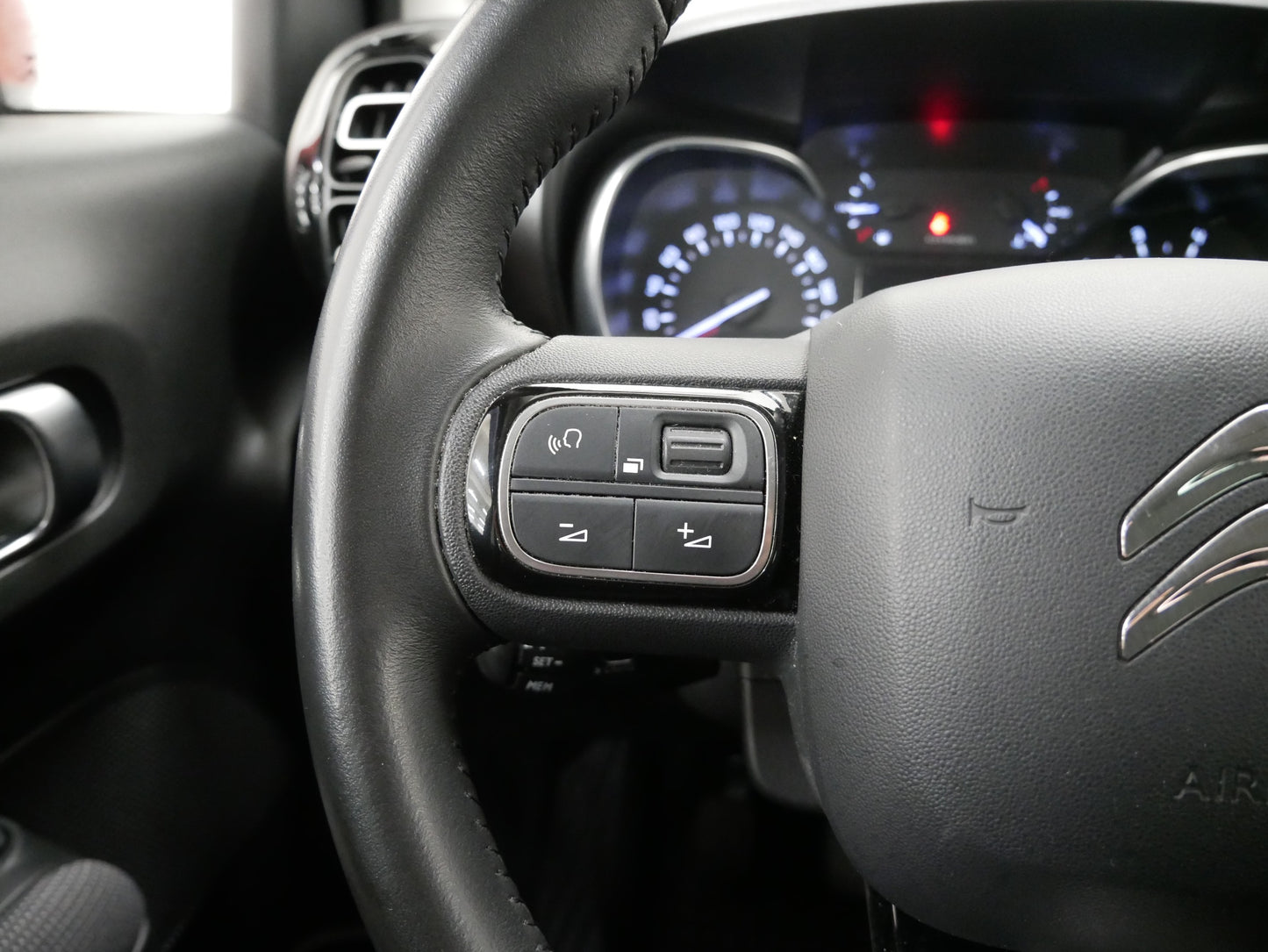 Citroën C3 Aircross 1.2 PureTech 61 kW Shine