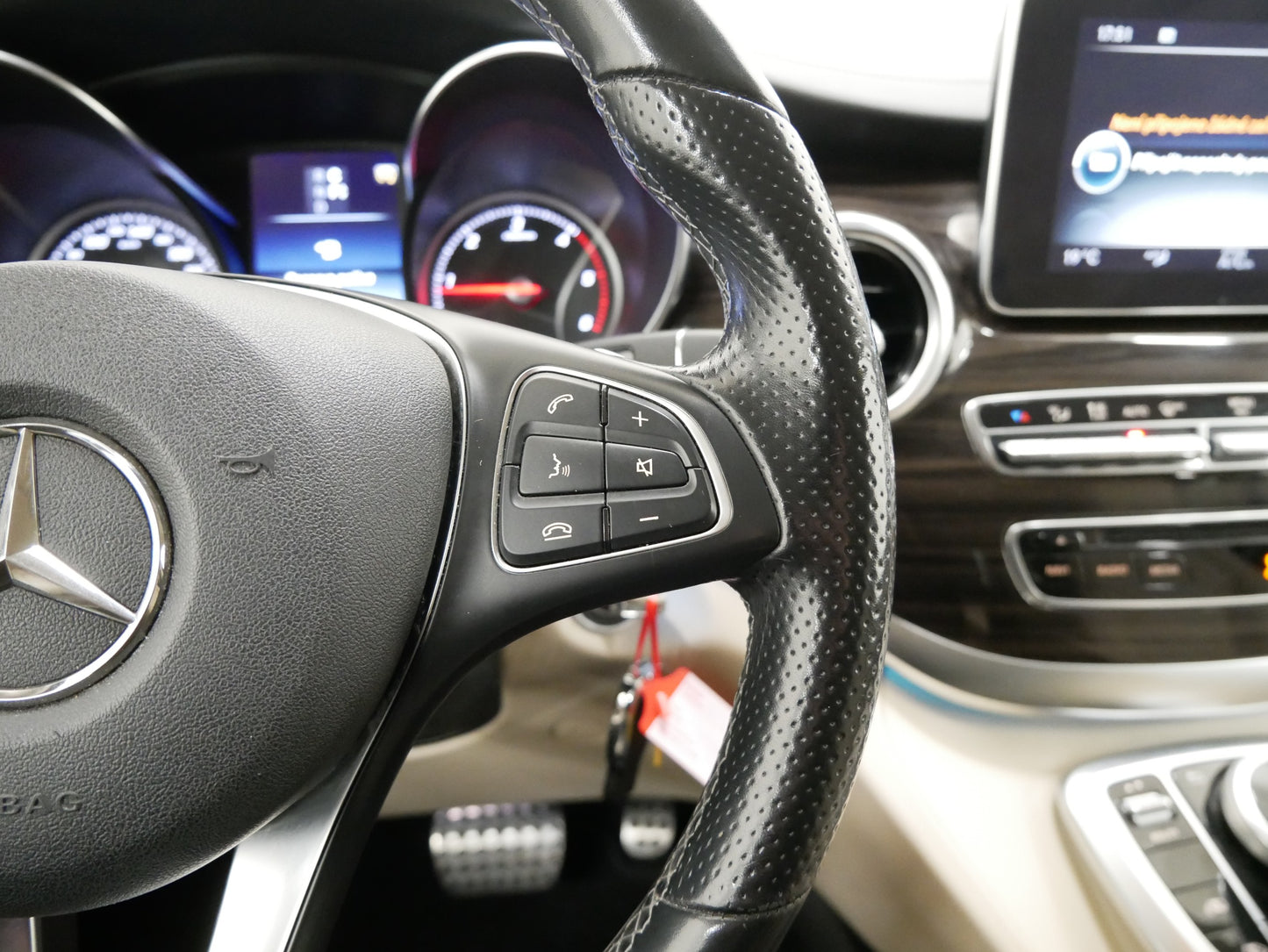 Mercedes-Benz Třídy V 250d 140kW Avantgarde 4Matic