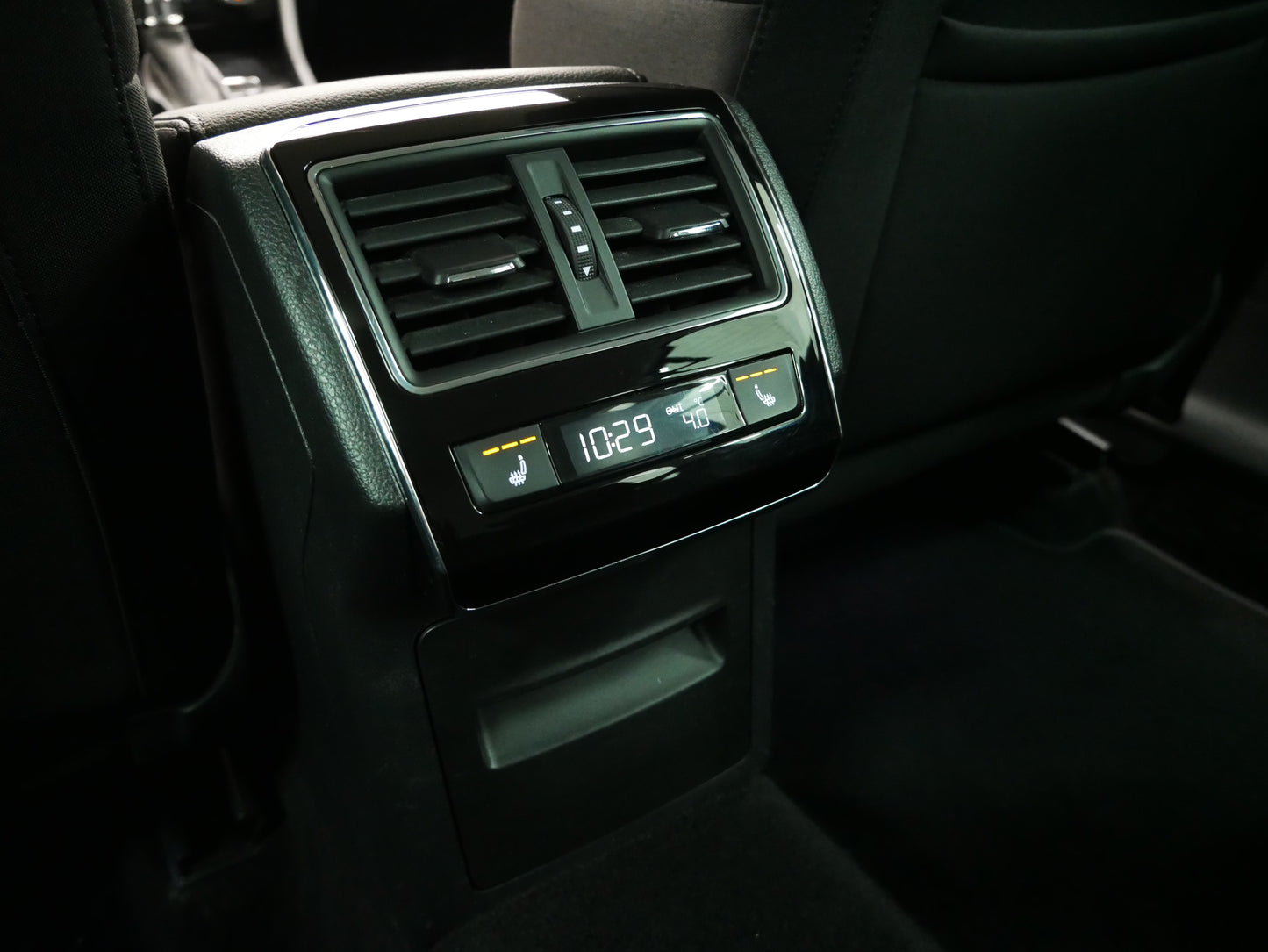 Škoda Superb 2.0 TDI 140 kW Style Extra