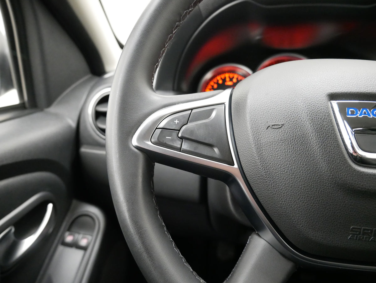 Dacia Duster 1.2 TCe 92 kW Black Shadow – foto 14