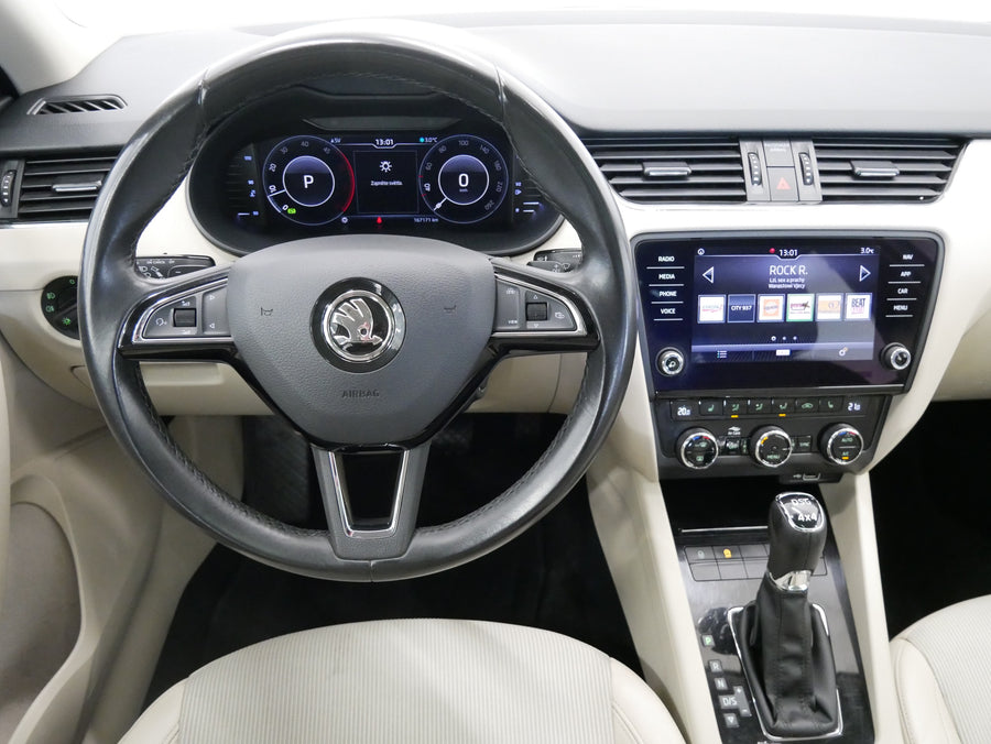 Škoda Octavia 2.0 TDI 135 kW 4x4 Style+ – foto 22