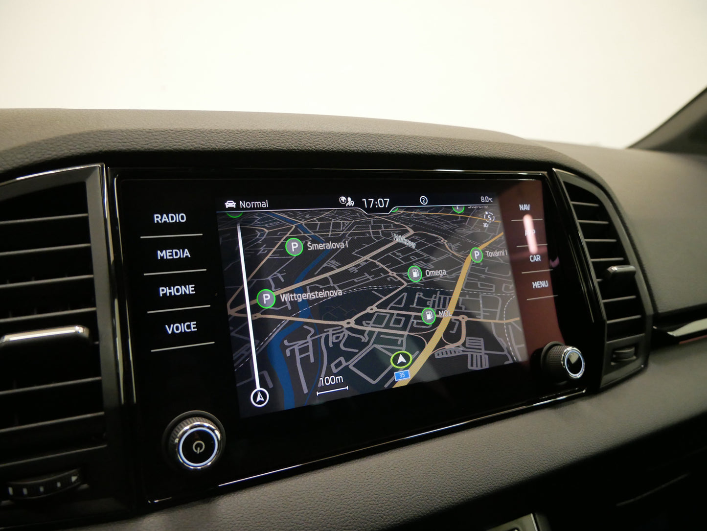 Škoda Karoq 1.5 TSI 110 kW Sportline