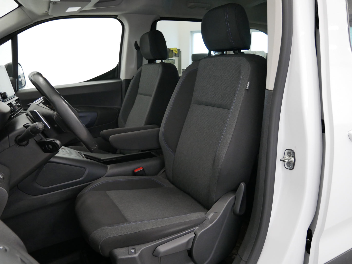 Peugeot Rifter 1.2 PureTech 96 kW Allure Pack