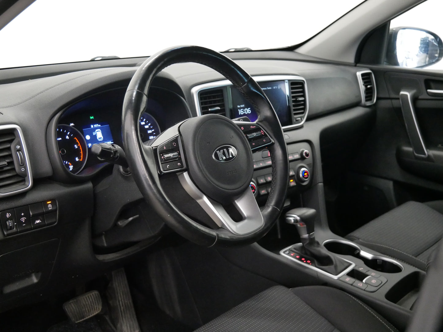 Kia Sportage 1.6 CRDi 100 kW Black Edition