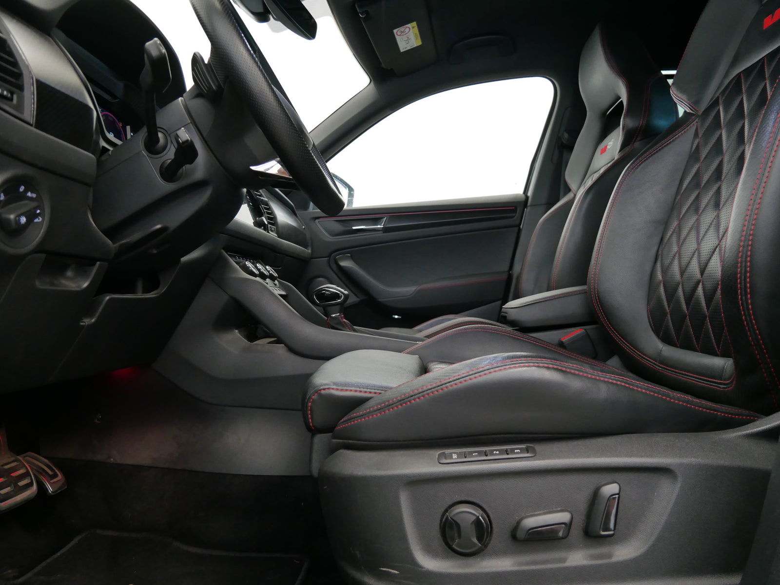 Škoda Kodiaq 2.0 TSI 180 kW 4x4 DSG RS – foto 6
