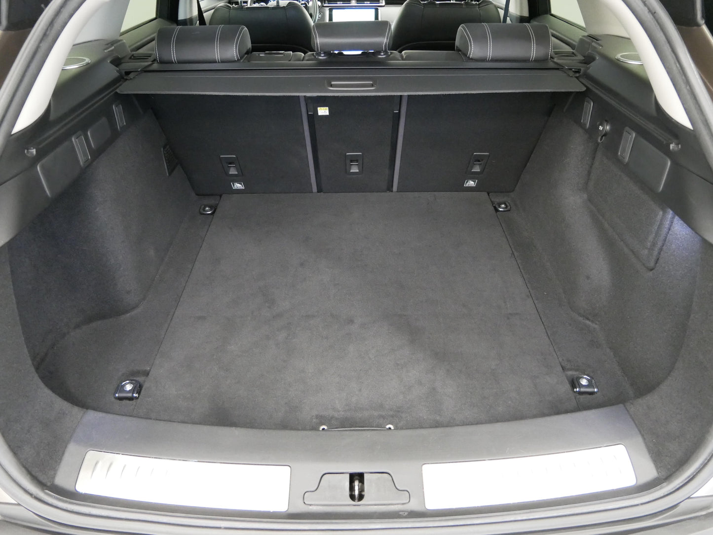 Land Rover Range Rover Velar D300 221 kW AWD SE