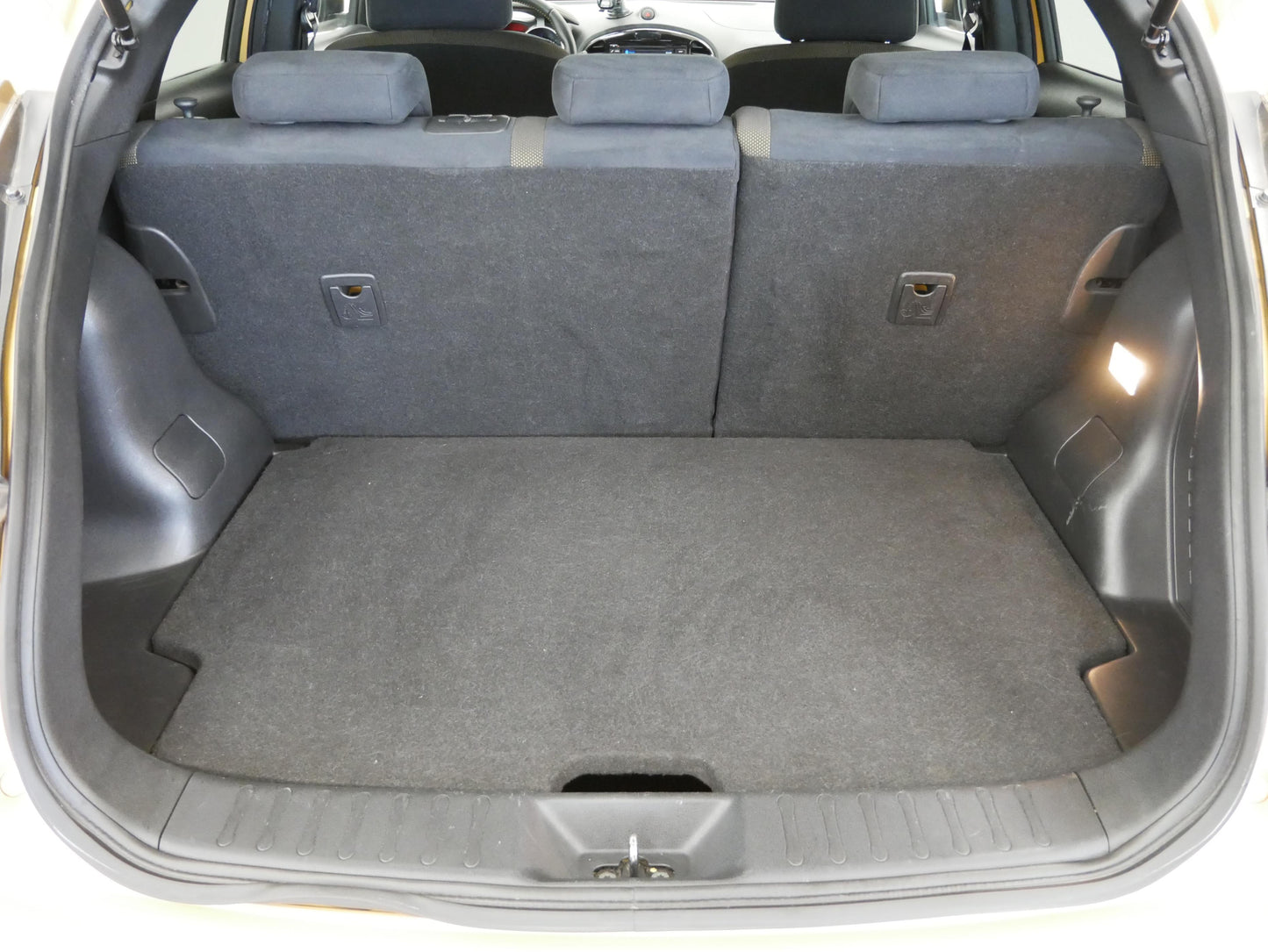 Nissan Juke 1.2 DIG-T 85 kW N-Connecta