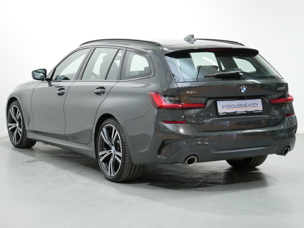BMW Řada 3, 330i M sport