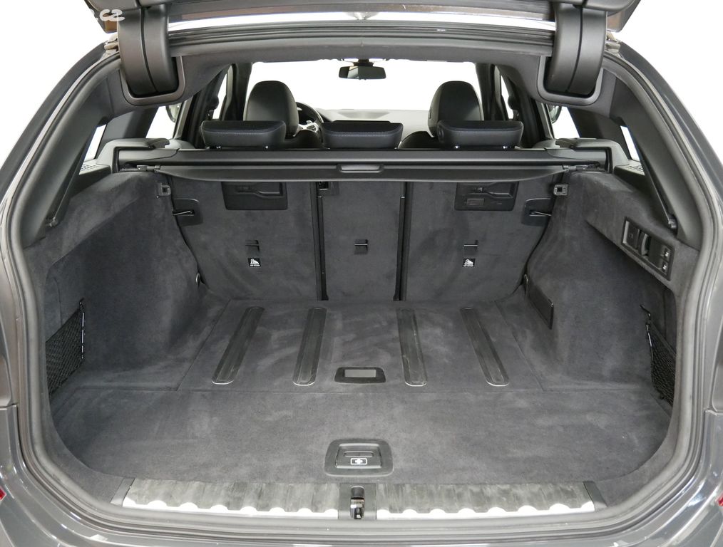 BMW Řada 3, 330i M sport