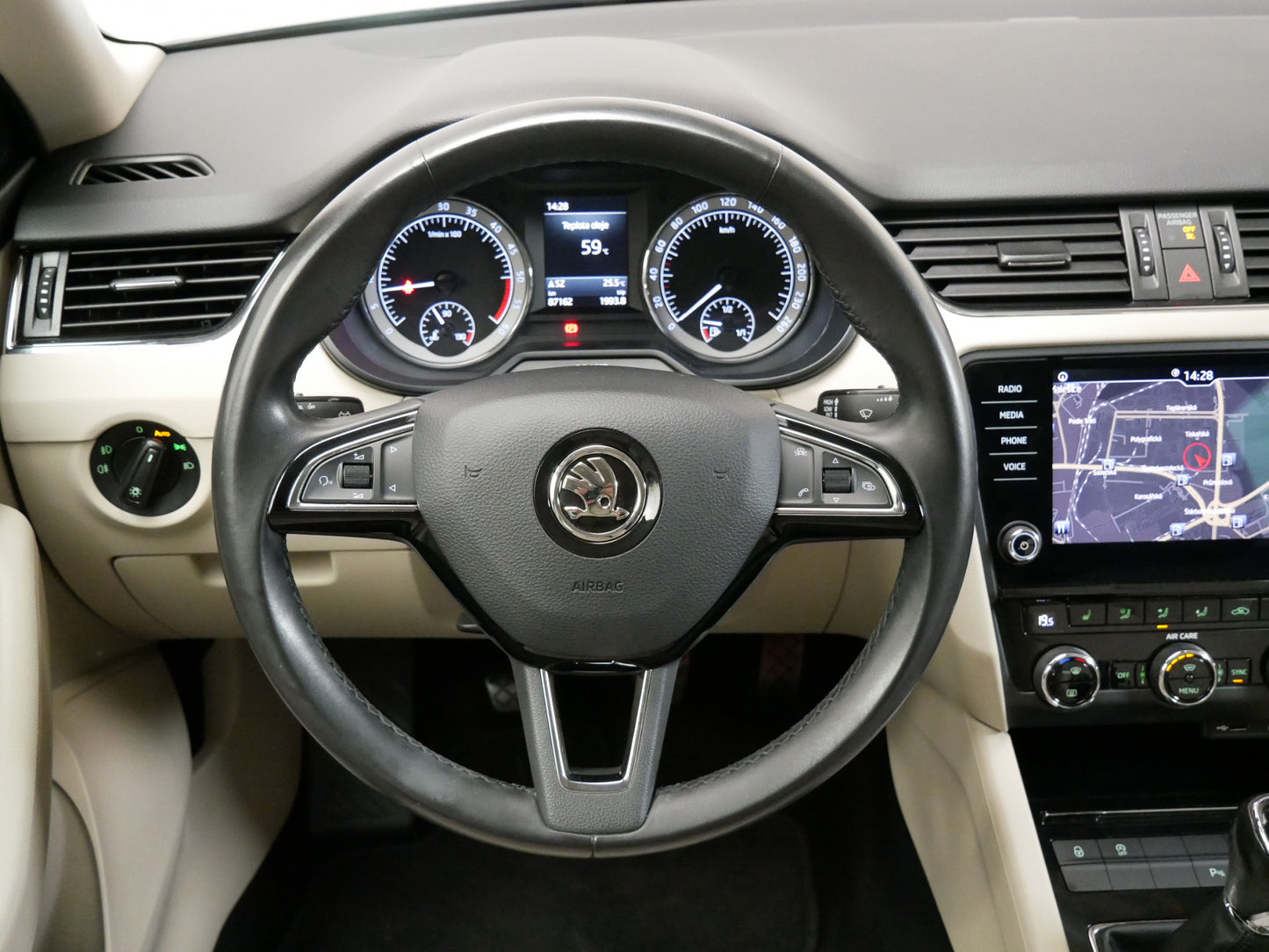 ŠKODA Octavia Combi 1.6 TDI/85kW/STYLE+/NAVI