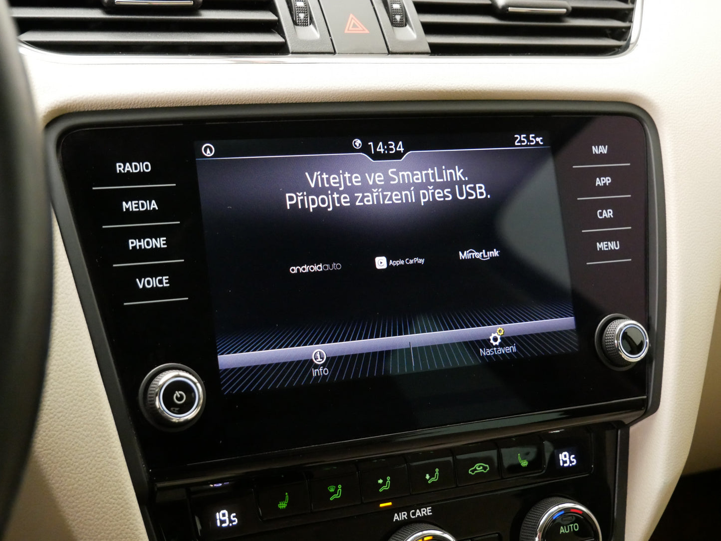 ŠKODA Octavia Combi 1.6 TDI/85kW/STYLE+/NAVI