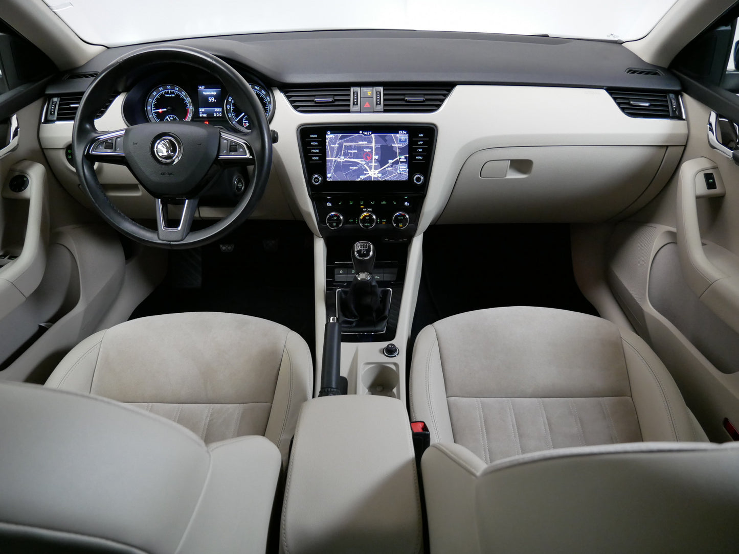 ŠKODA Octavia Combi 1.6 TDI/85kW/STYLE+/NAVI