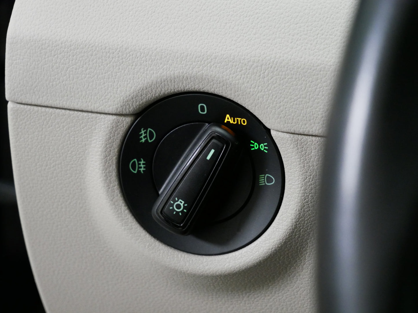 ŠKODA Octavia Combi 1.6 TDI/85kW/STYLE+/NAVI