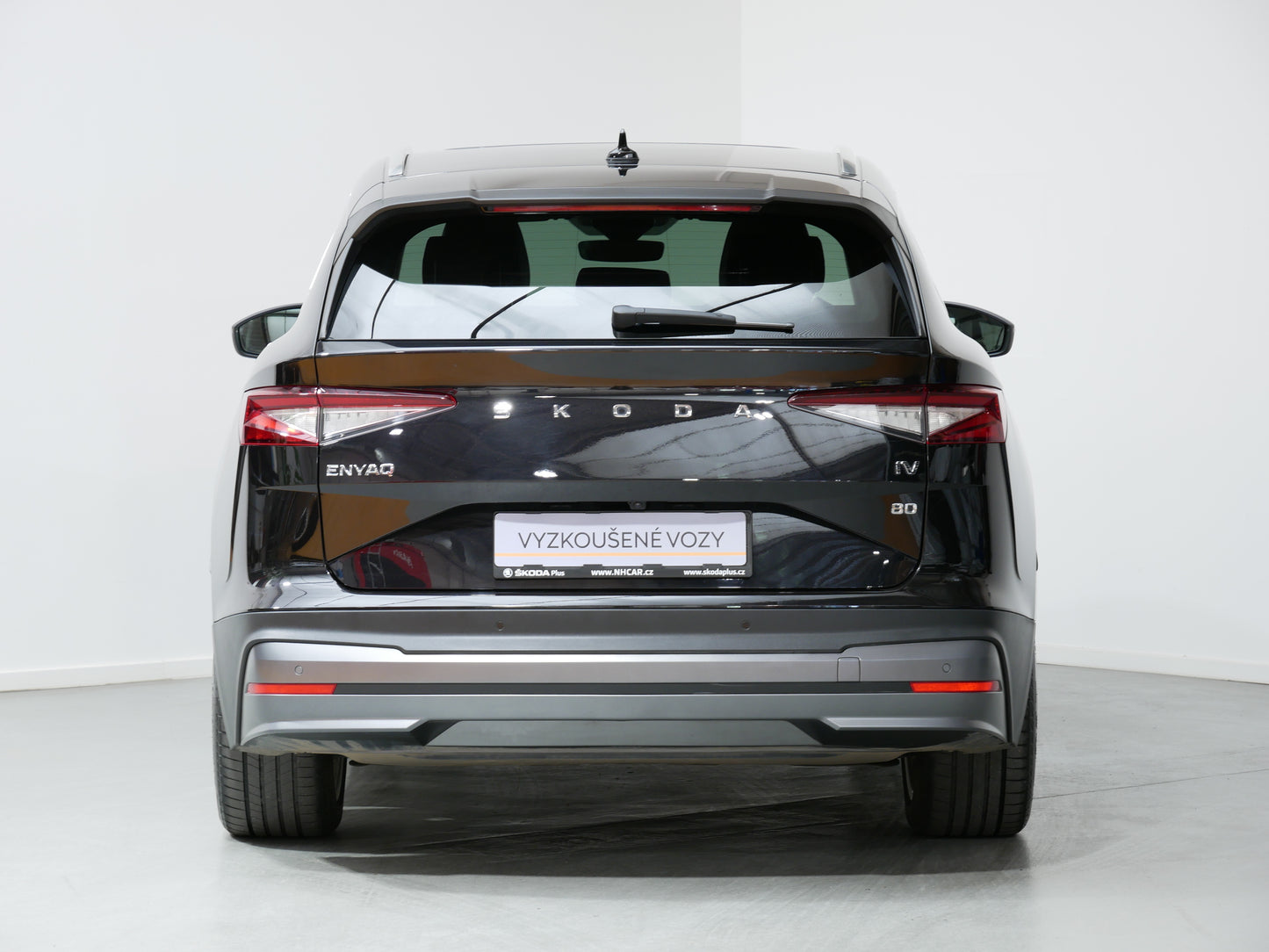 Škoda Enyaq 82kWh/150kW/ecoSUITE/TAŽNÉ/PANORAMA